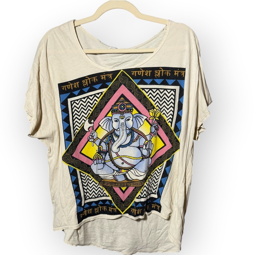 Title Unknown Womens Lord Ganesha Graphic Tee Cream Short Sleeve Scoop Neck L